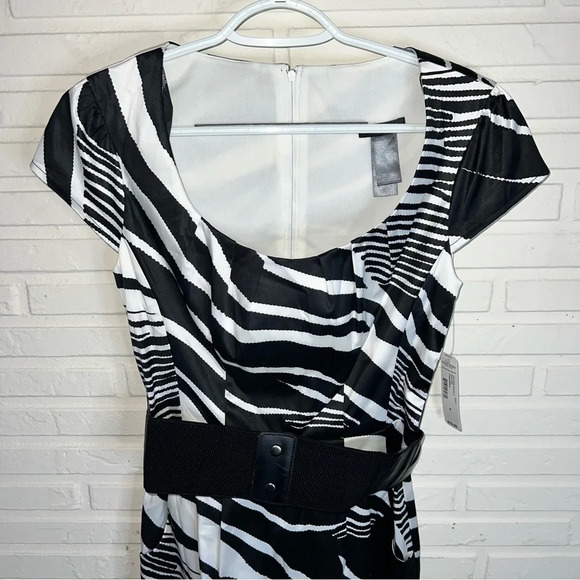 Bisou Bisou Zebra Animal Print Cap Sleeve Belted Dress, Women’s Size 4 - Picture 2 of 8